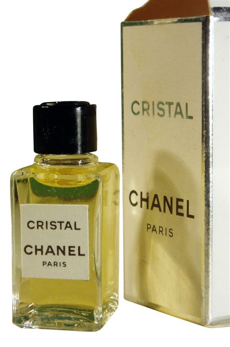 cristal de chanel parfum|has Chanel cristalle been discontinued.